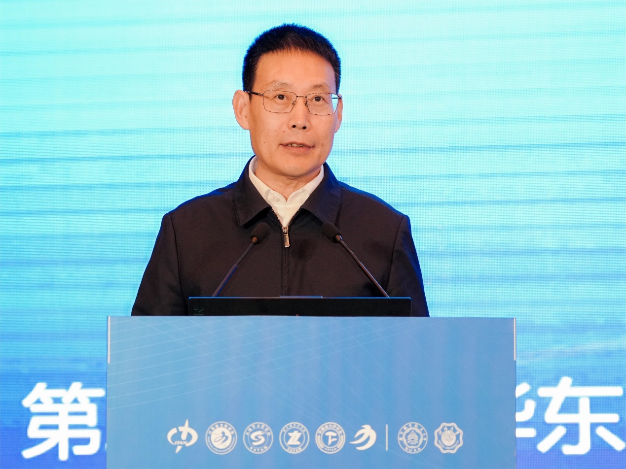 我校承办第二十二届华东固体力学学术聚会暨第五届长三角力学论坛