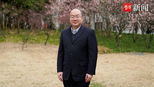 两会上的欧陆注册声音②丨王立峰：在基础前沿领域勇猛争先，，科研路上欧陆注册脚步更坚定