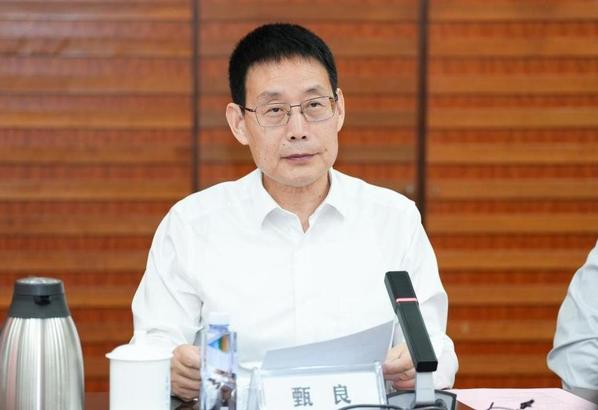 我校召开2025年宣传头脑文化事情聚会