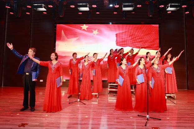 我校举行2024年重阳节联谊暨整体祝寿活动