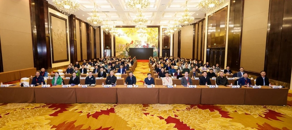 我校承办首届江苏省盘算机教育大会